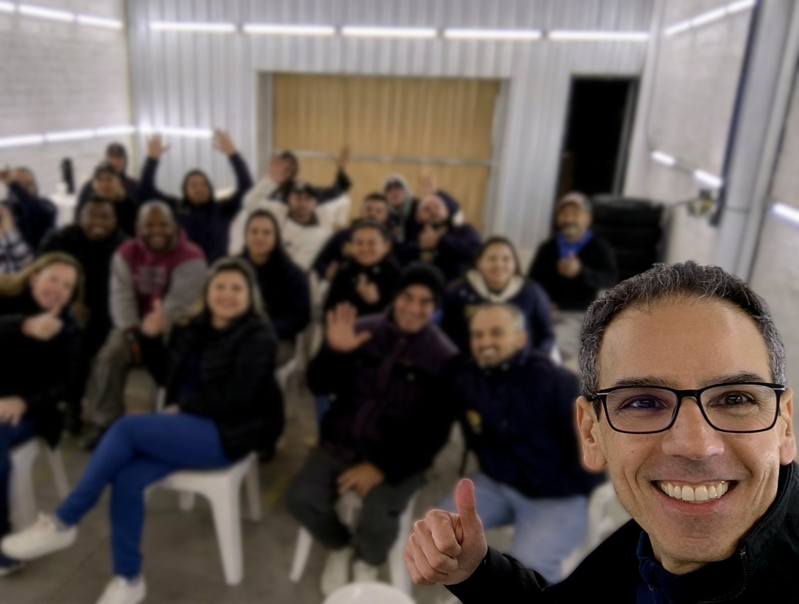 Palestra in-company com equipe operacional, em 2026
